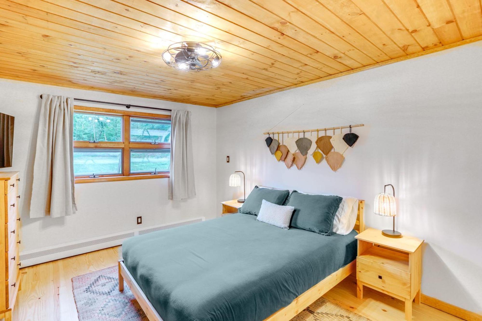 Stylish Catskills Retreat Year-Round Adventure! Villa Round Top Екстериор снимка