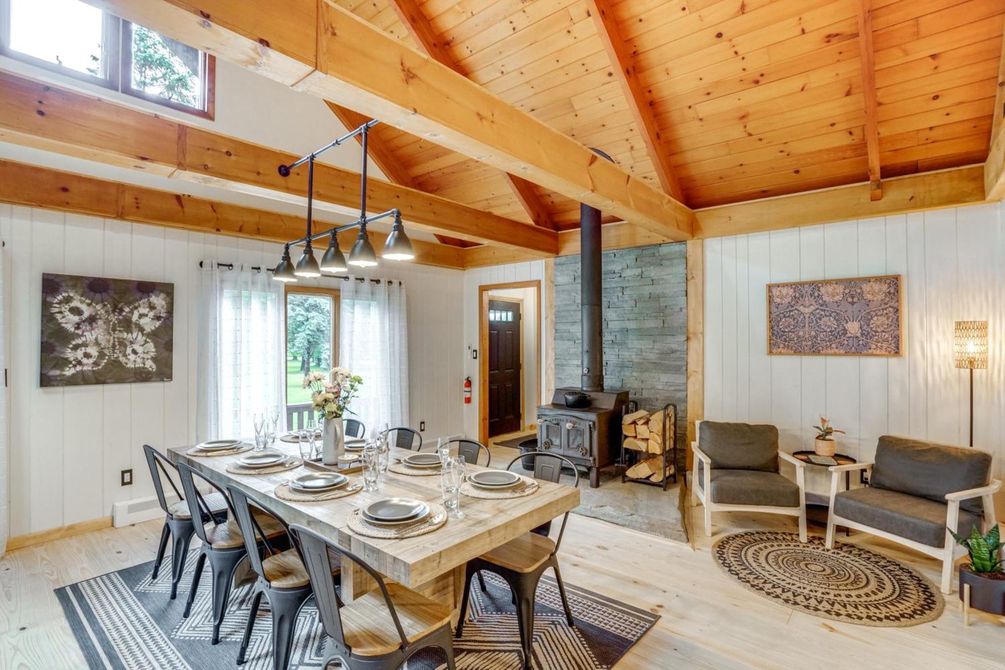 Stylish Catskills Retreat Year-Round Adventure! Villa Round Top Екстериор снимка